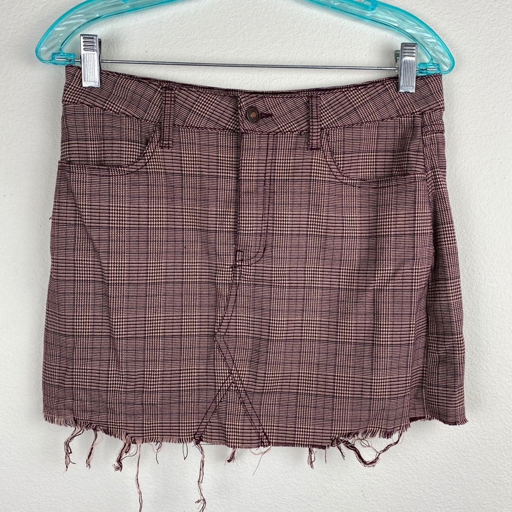 Tilly’s Sky and Sparrow Plaid Frayed Skirt Size 7